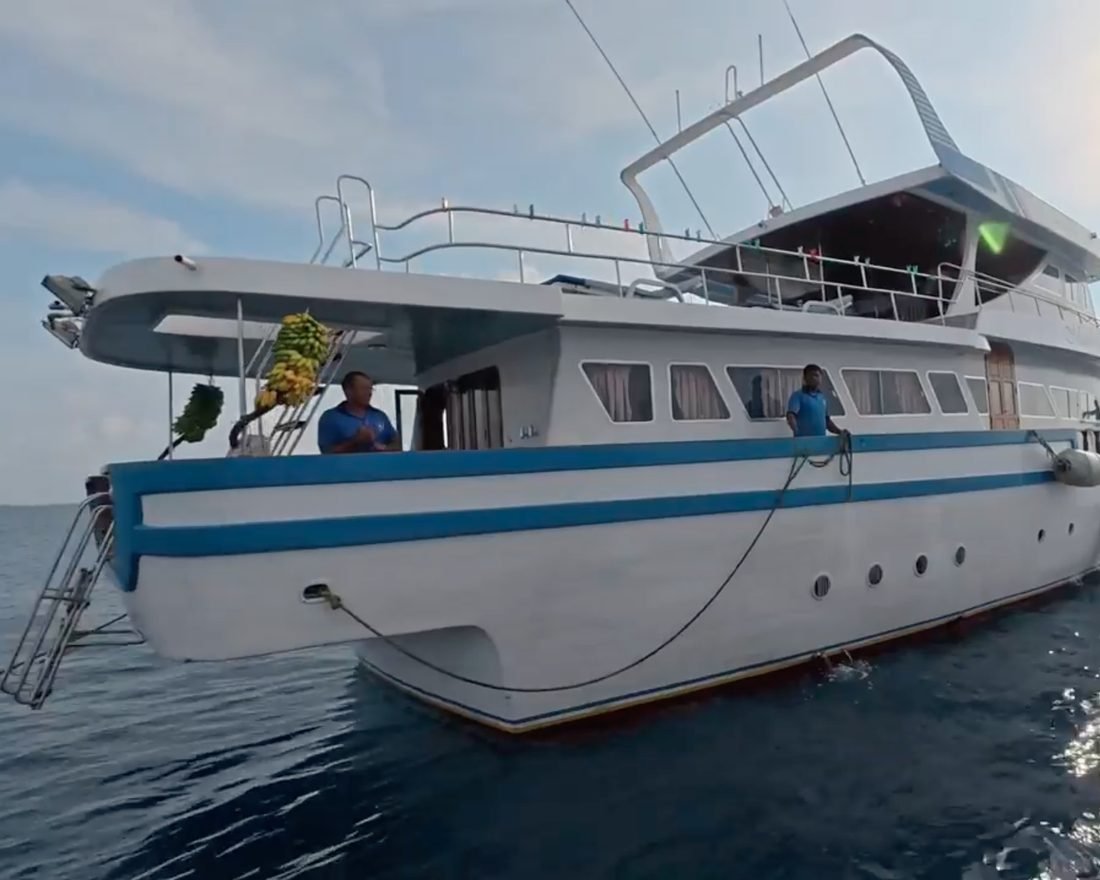 The Manthiri liveaboard at anchor
