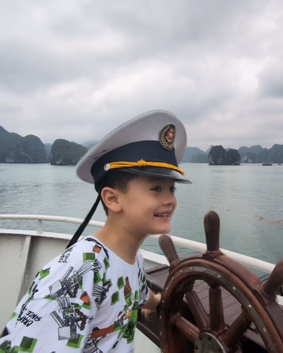 Noah at the helm on Lan Ha Bay